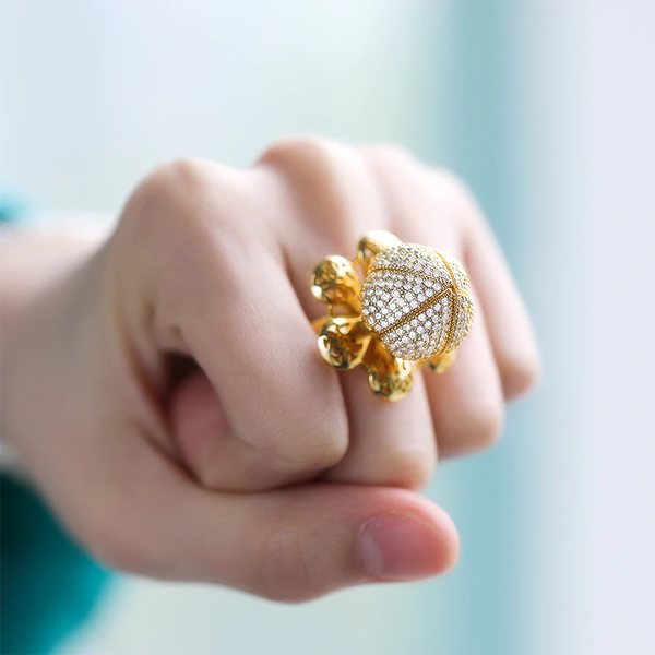 24K Flower Bloom gyűrű6 https://velizo.fr/termekkategoria/szepsegapolas-egeszseg/