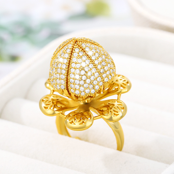 24K Flower Bloom gyűrű8 https://velizo.fr/termekkategoria/szepsegapolas-egeszseg/